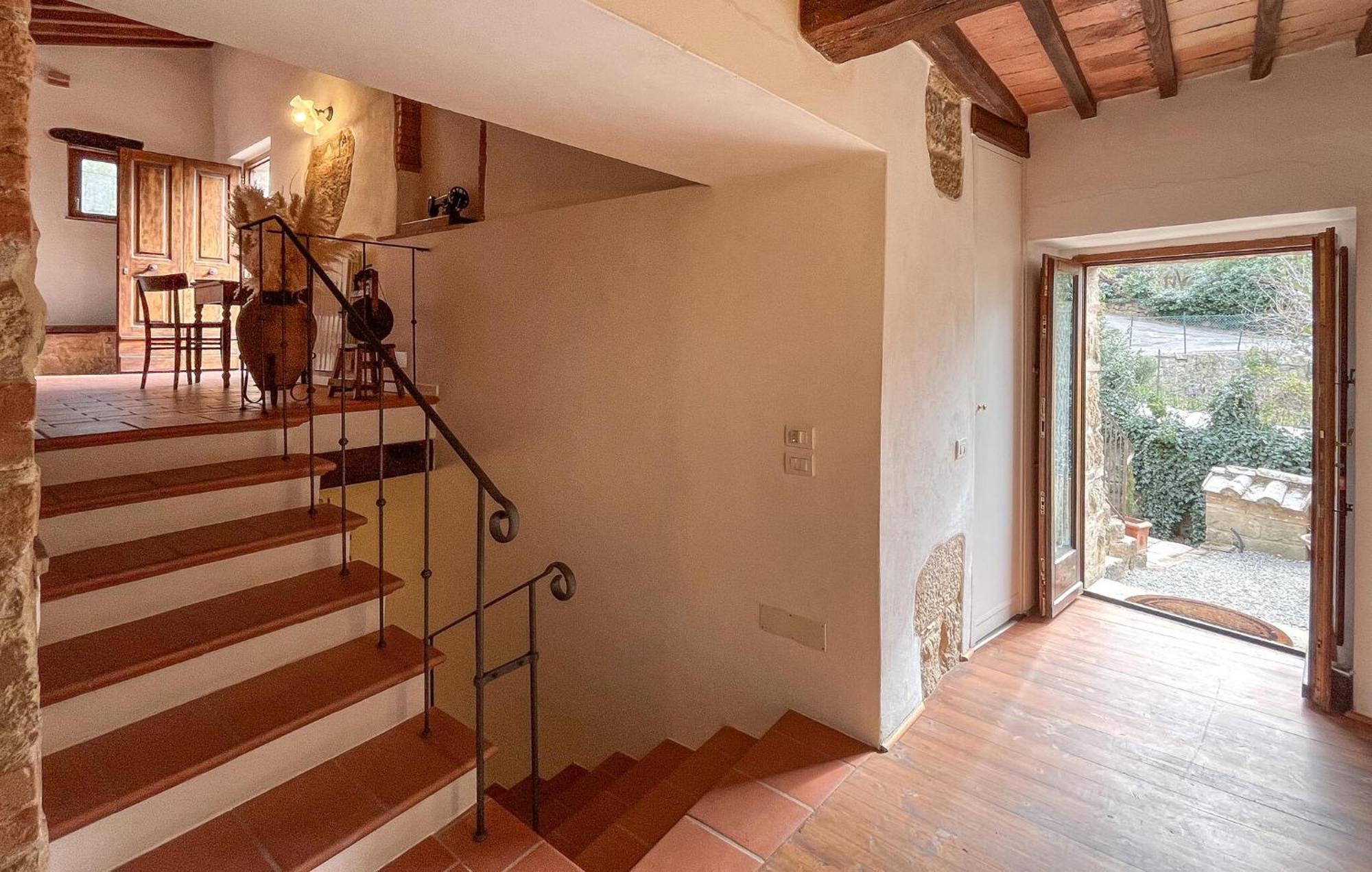 Cozy Apartment In Monticchiello With Wi-Fi Buitenkant foto