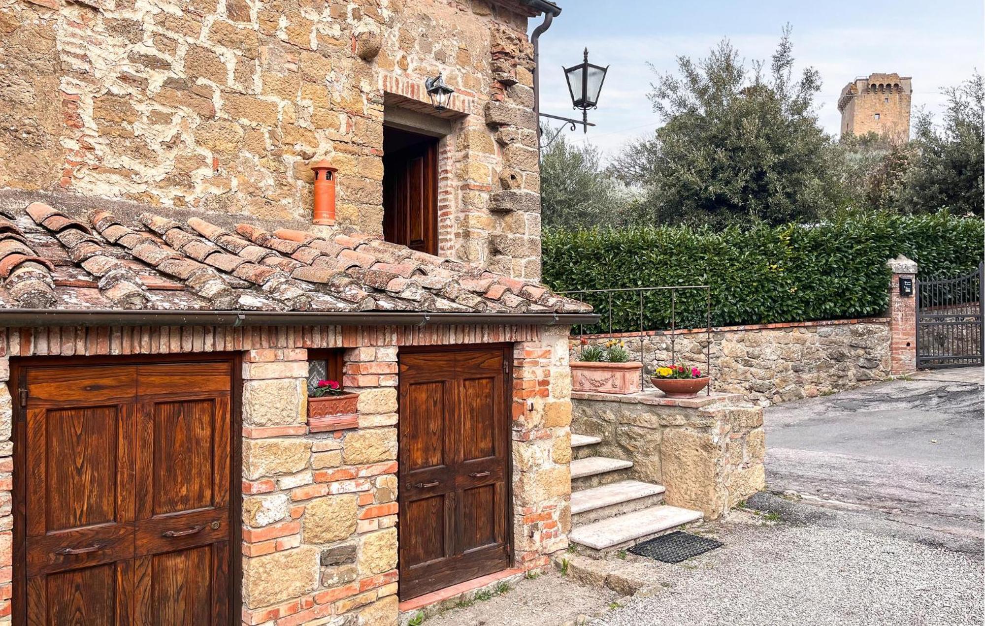 Cozy Apartment In Monticchiello With Wi-Fi Buitenkant foto